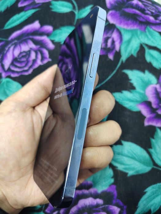 Срочно продам Iphone 13 pro 256