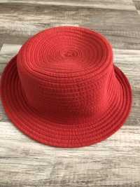 Pălărie/pălărioara rosie 2-3 ani pentru fetite