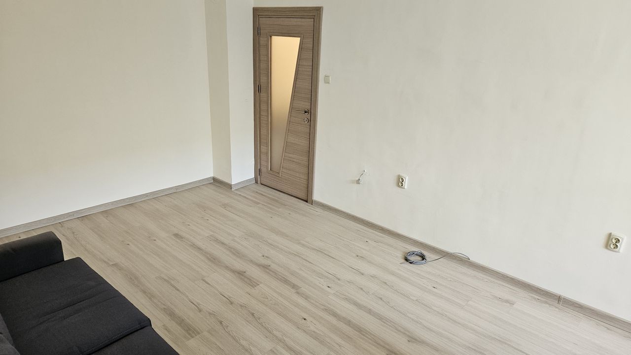 Дава се под наем Двустаен апартамент в София, Гео Милев - 60 кв.м за 509.49 € - Снимка #1