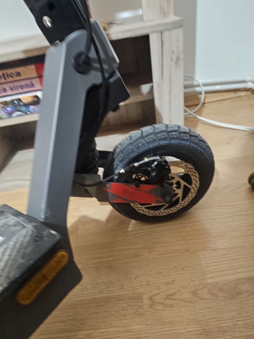 Trotineta electrica myria road traveller