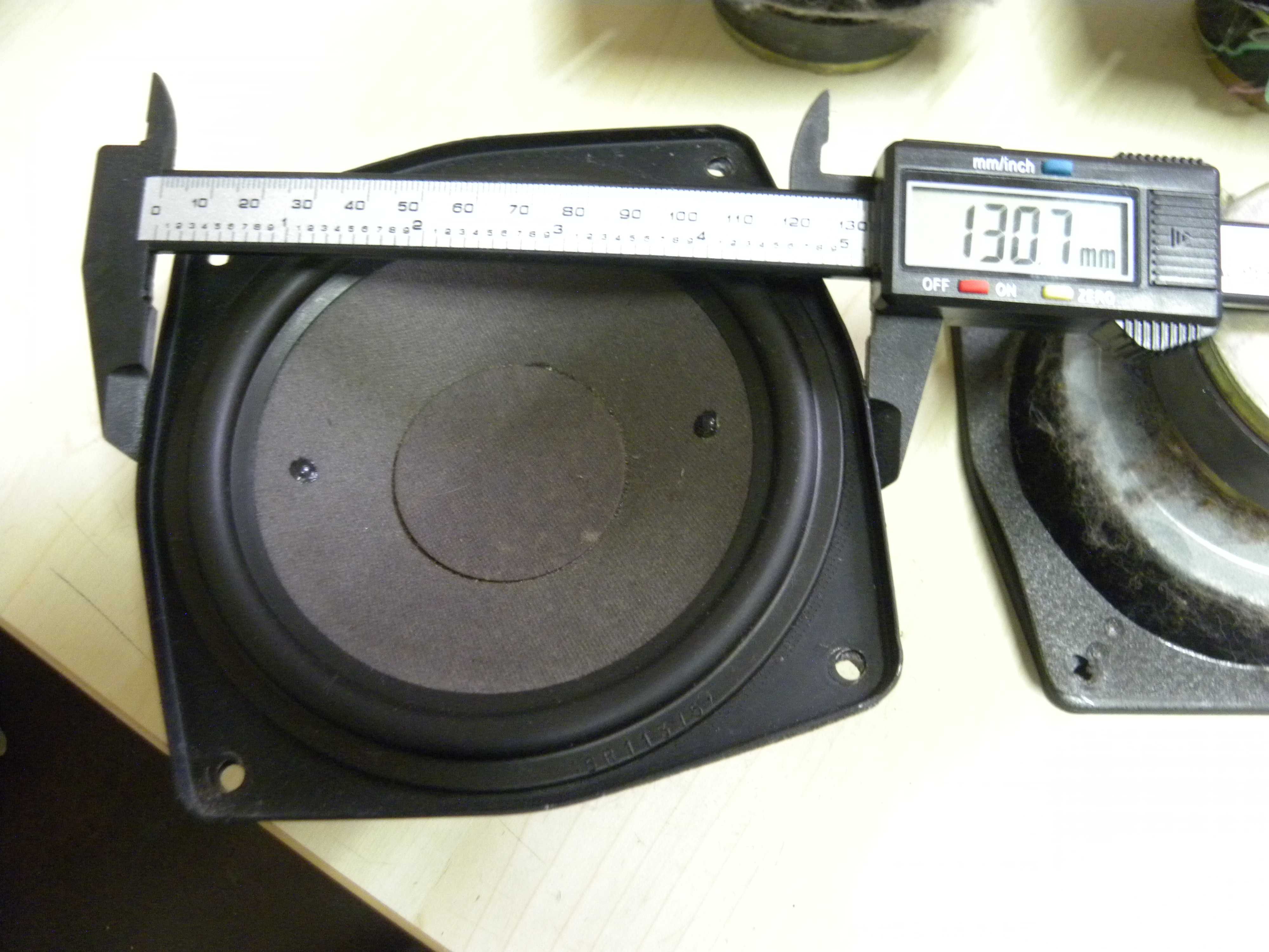 Difuzoare de Bass Grundig 13 cm