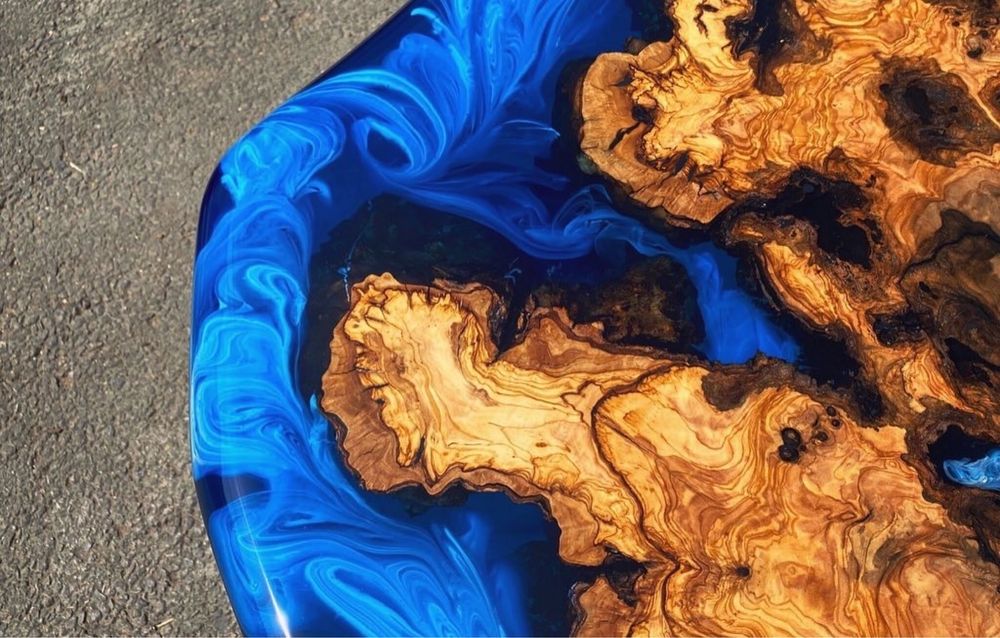 masa cafea rasina epoxidica si lemn masiv