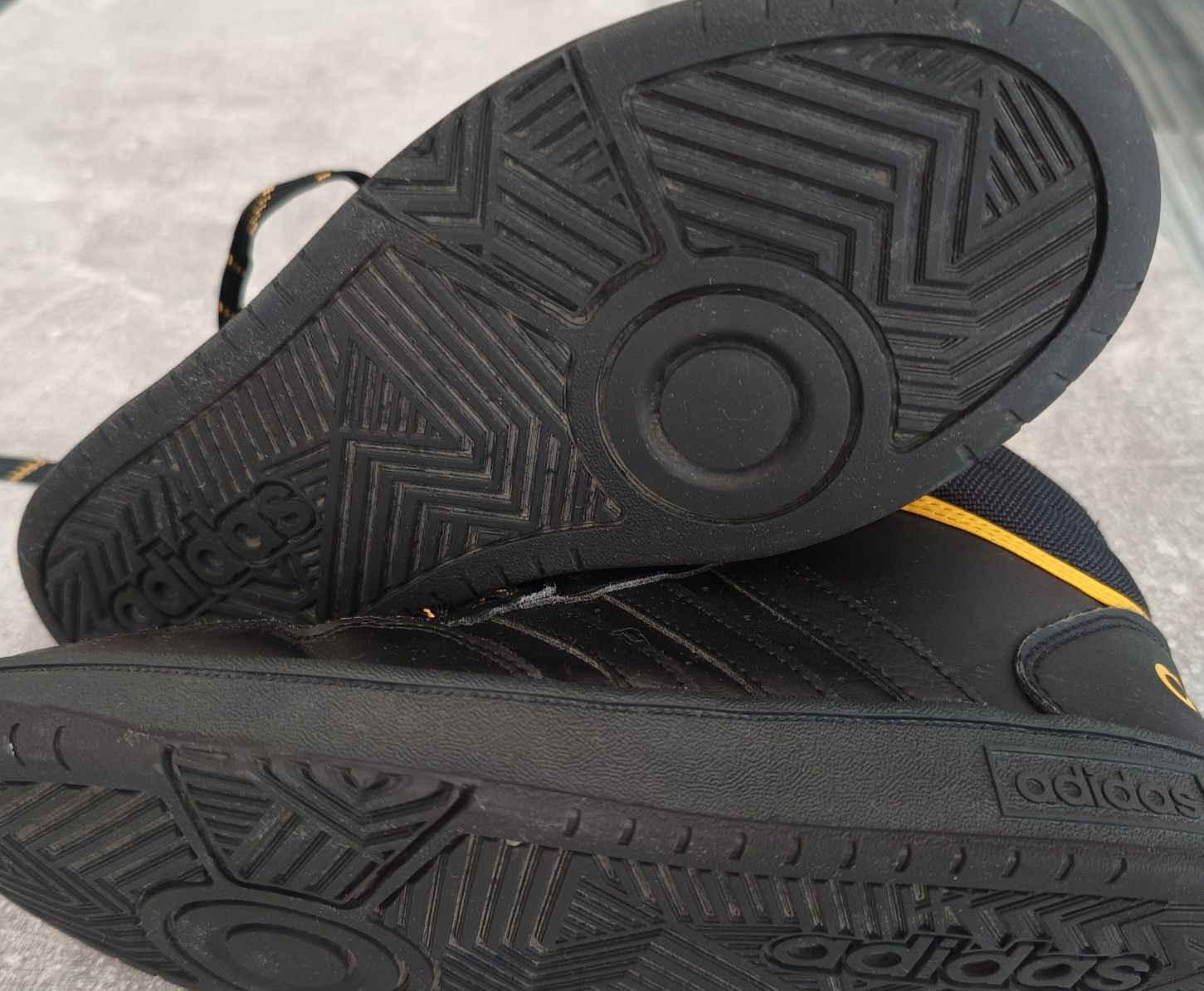 Adidas Hoops 3.0
