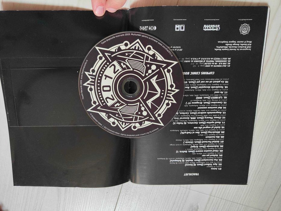 2012 Album - Facem Records CD, Comics Book