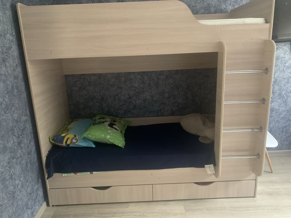 Продам кровать в хорошем состояний