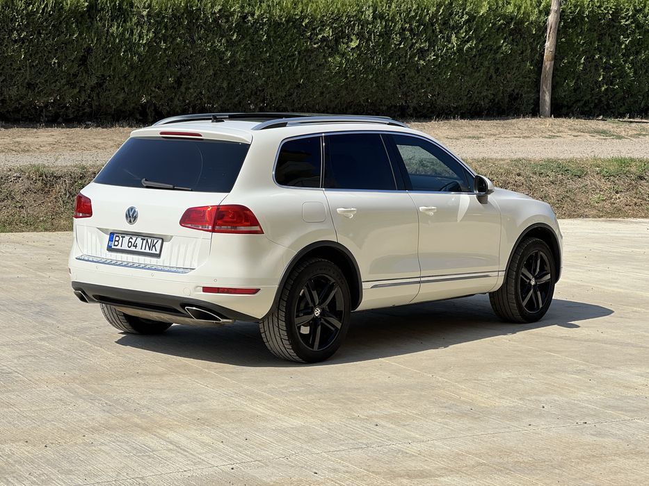 Vând Vw Touareg