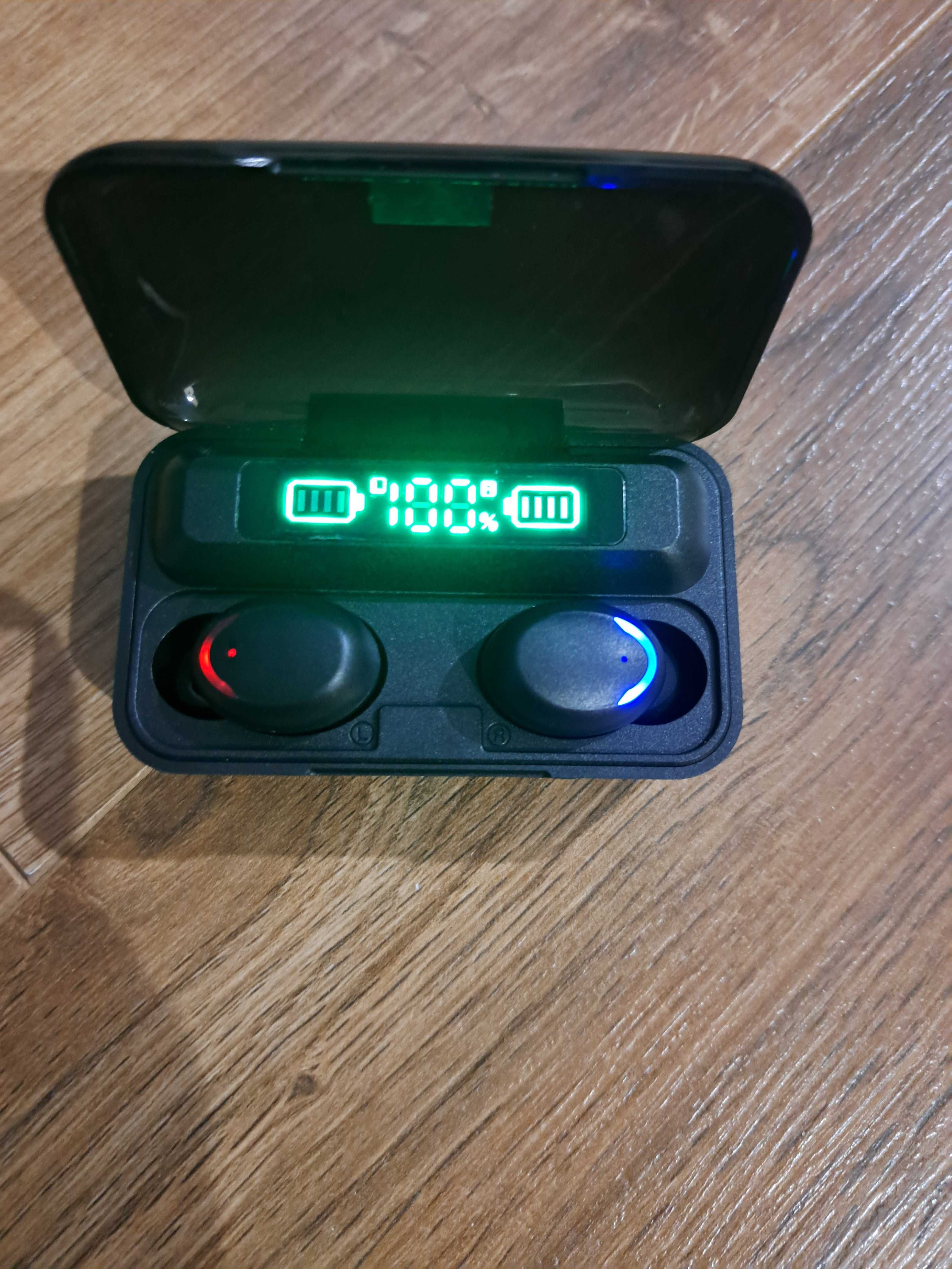 Căști cu bluetooth pt. telefon, tableta, PC, cu powerbank. NOI
