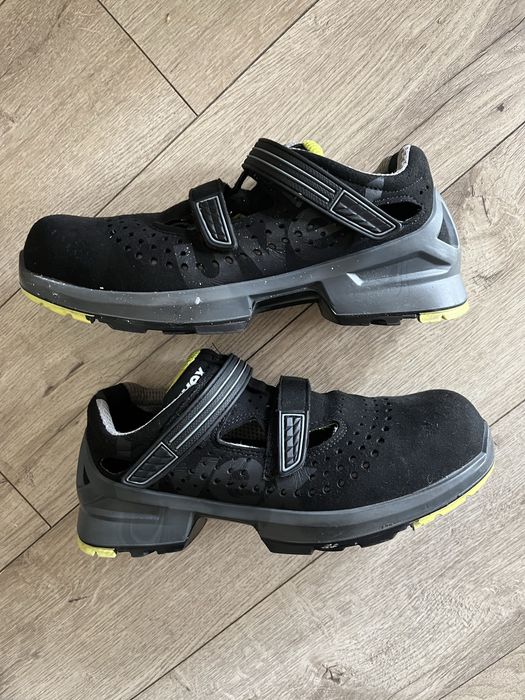 Bocanci Uvex 41 cu bombeu