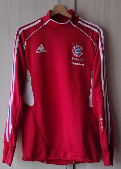 Bayern Munchen / Adidas - футболен анцуг на Байерн Мюнхен