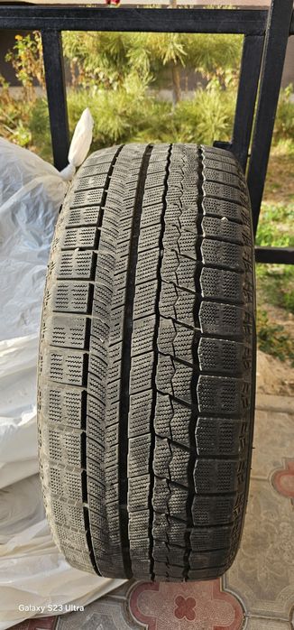 Продам шины комплект