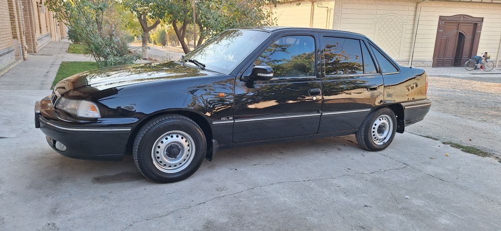 Nexia 1997 polni noldan terilgan hechqanaqa ishi yo'q