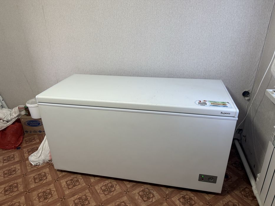 Продам морозильную камеру