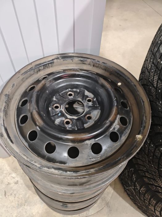 Диски 5х114,3 R16