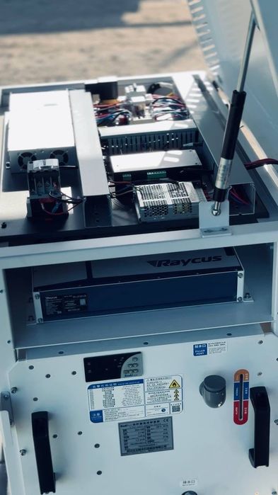 Lazerniy Svarochniy 3v1 Apparat Senfeng 1500 vatt