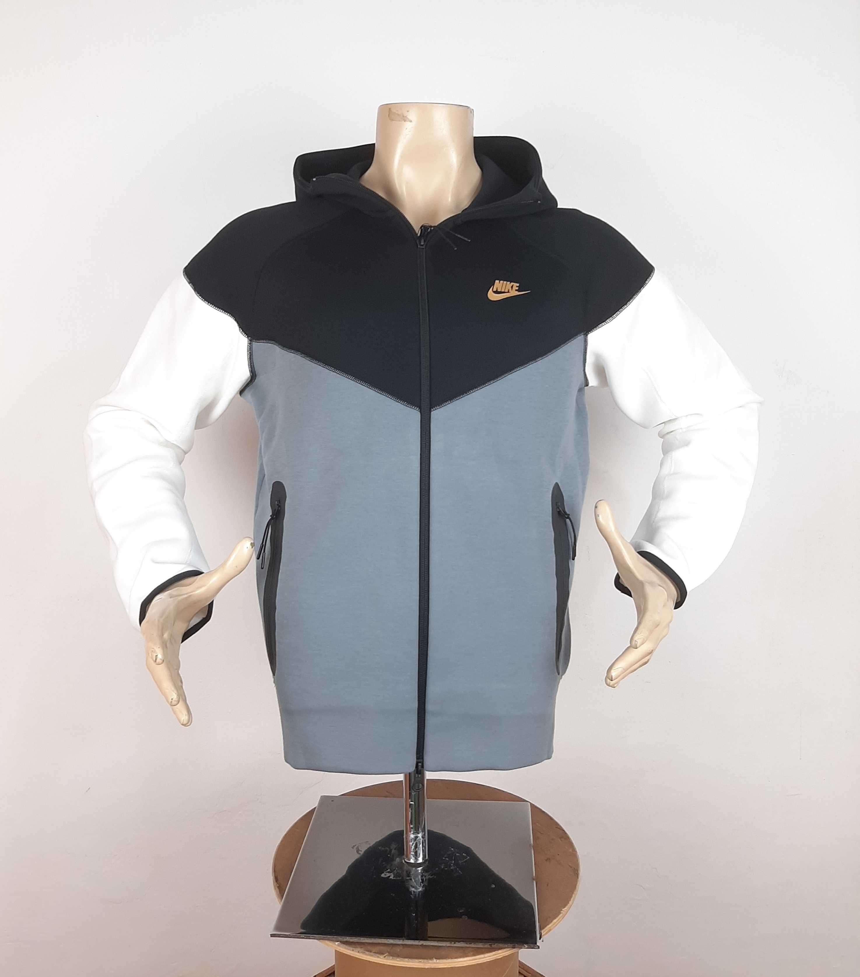 Nike Tech Fleece Windrunner - Оригинално мъжко горнище размер M