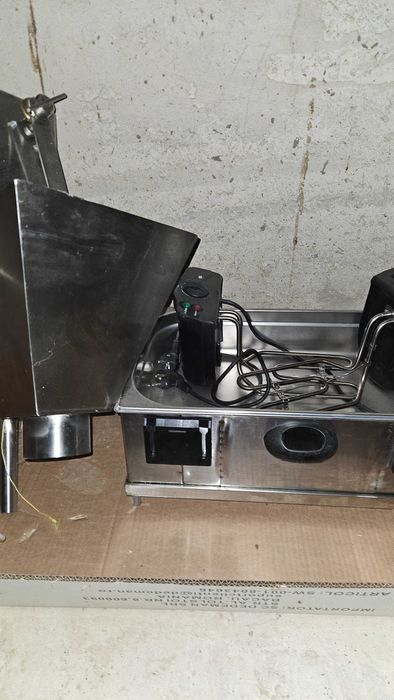 Vand masina de facut gogosi bilute automata