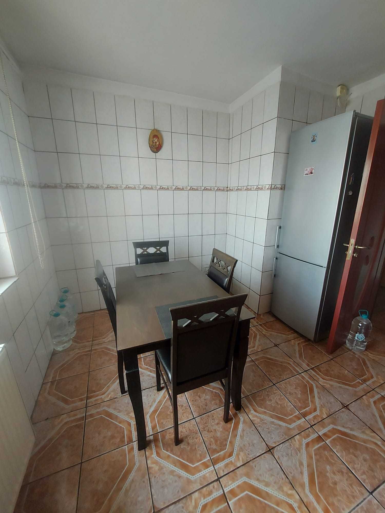 Apartament 3 camere, Nerva Traian