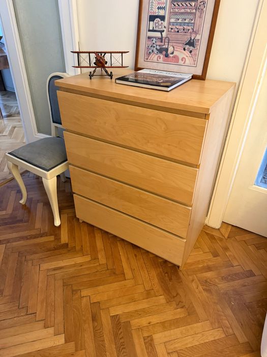 Comoda 4 sertare glisante