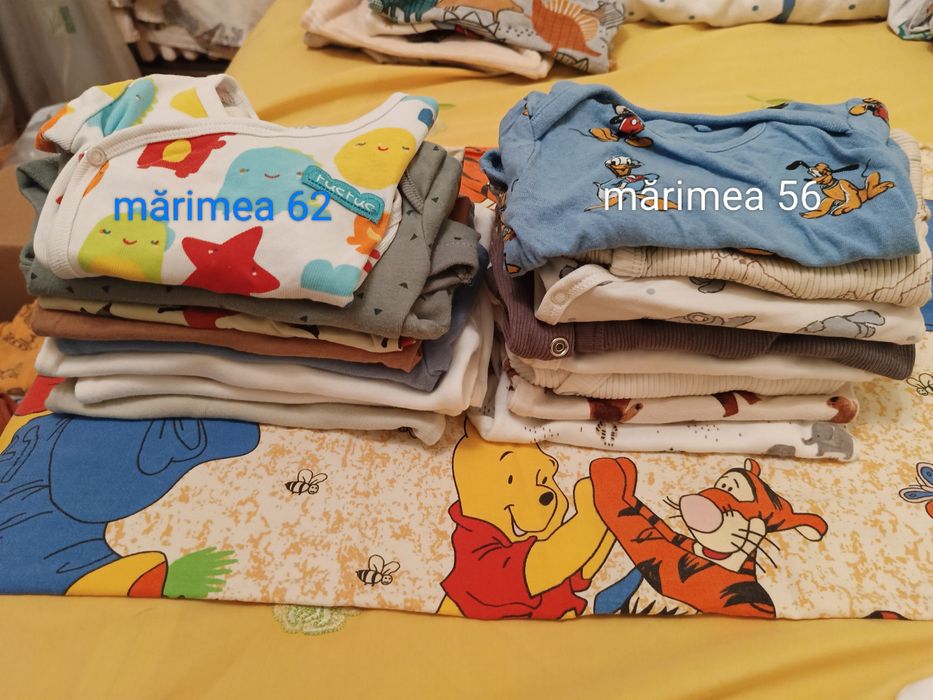 Lot de body-uri  mărimea 56 și 62