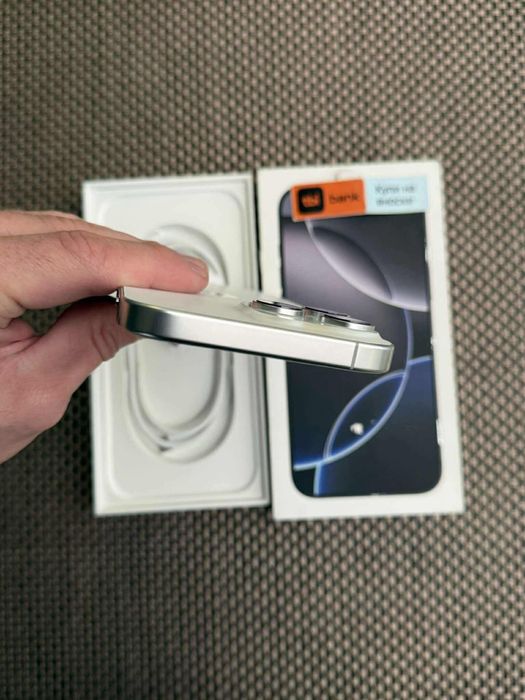 НОВ! 1TB! Iphone 16PRO MAX Лизинг от 88лв/м White titanium Гаранция!