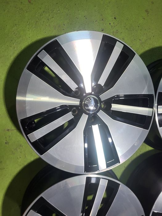 17 5x112 Skoda Octavia Superb KODIAQ 5х112 шкода