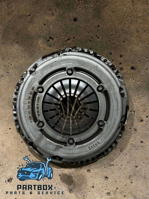 Твърд маховик Seat Ibiza 1.2 бензин 2013