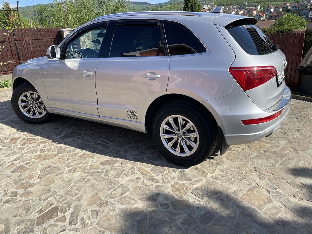 Audi Q5 2.0TDI-170 CP-Tracțiune intrgrala