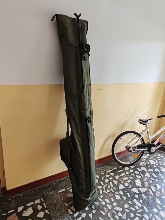 Vând echipament pescuit