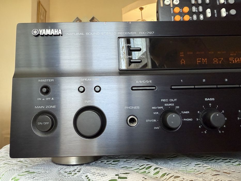 Yamaha RX-797 Качествен стерео ресивър