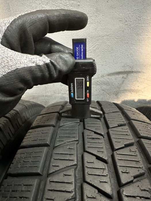 Гуми 215/70/16 PIRELLI Scorpion Winter