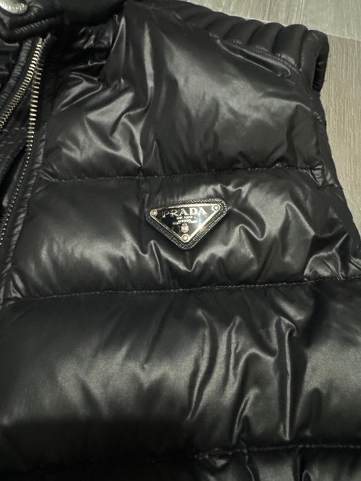 Мъжки Елек PRADA Оригинален Размер S-M