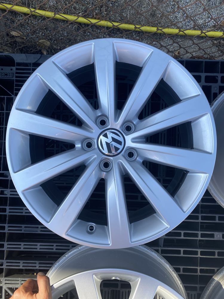 17 цола 5 х 112 мм Фолксваген VW Шаран Тигуан Пасат , Голф , Туаран