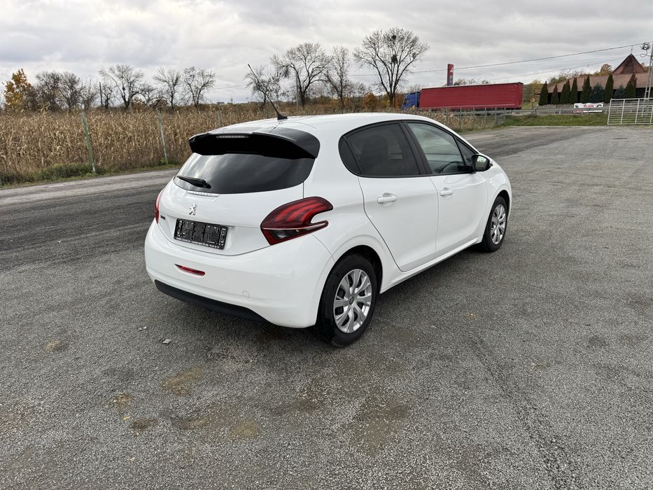 Peugeot 208 an 2018 stare impecabila fara probleme  TVA DEDUCTIBIL
