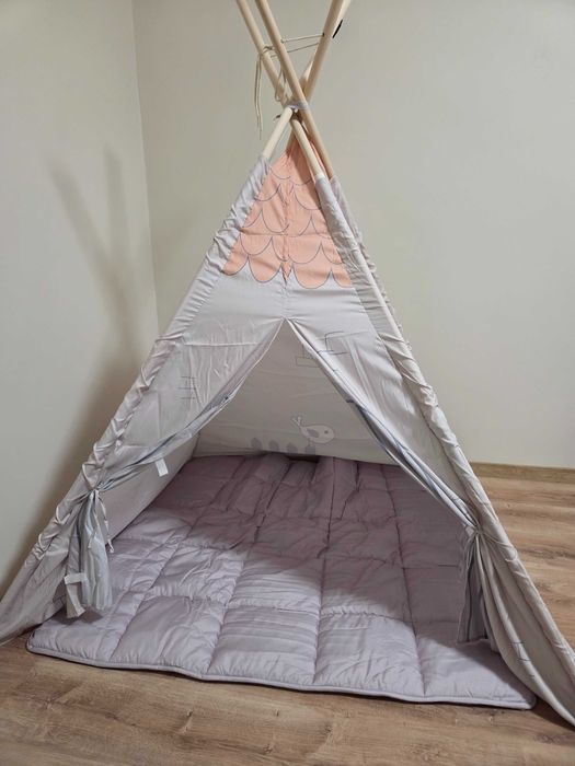 Нова дървена палатка за игра с мека подложка KikkaBoo - Beige House