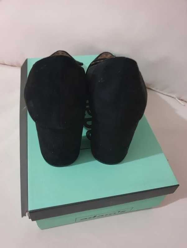 Pantofi Adam’s cu toc,marimea 37,noi