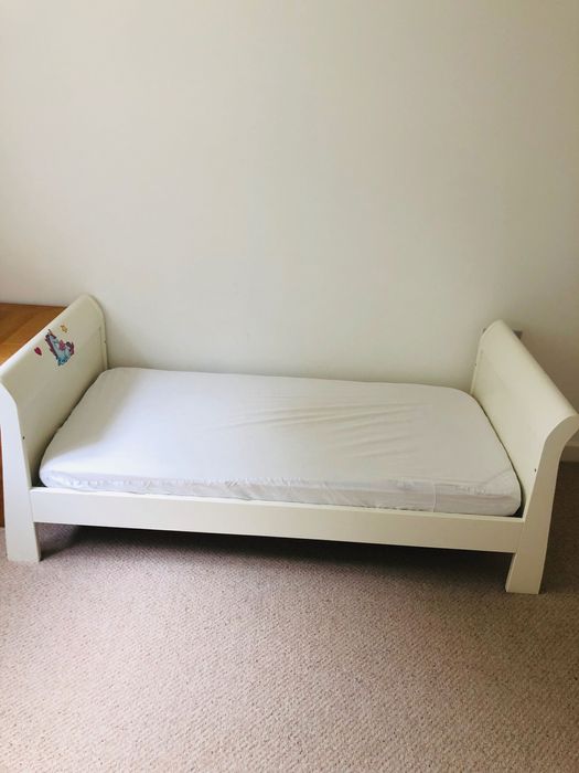 Детско легло с матрак Mamas & Papas