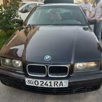 BMW 325I 1992 года