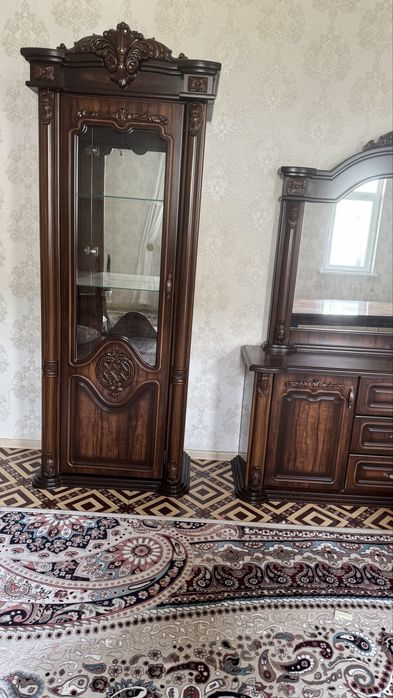 Горка комод сотилади.