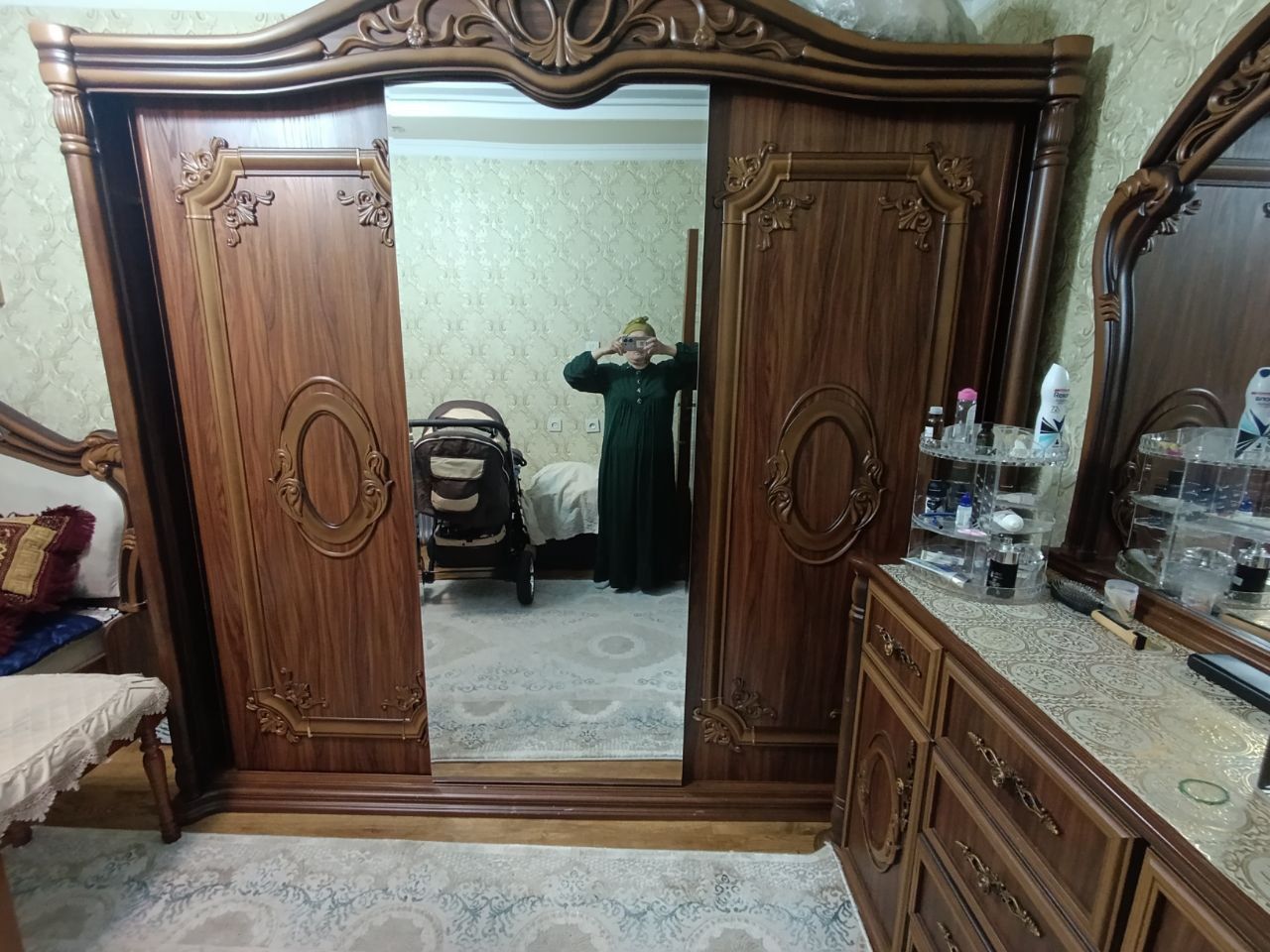 Б/у мебель для спальни в хорошем состоянии