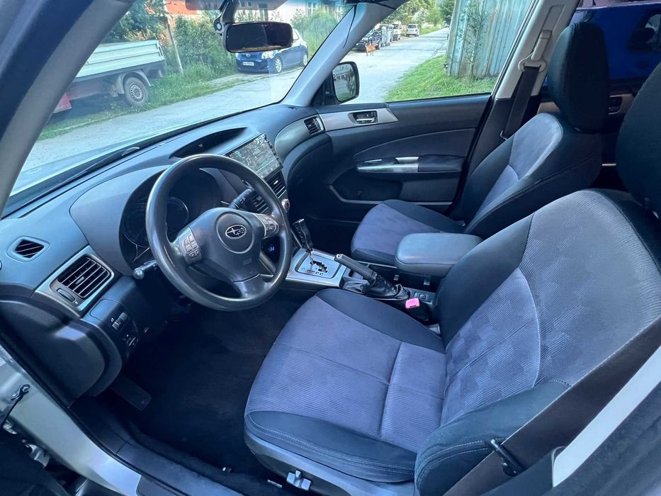 Subaru Forester 2.0