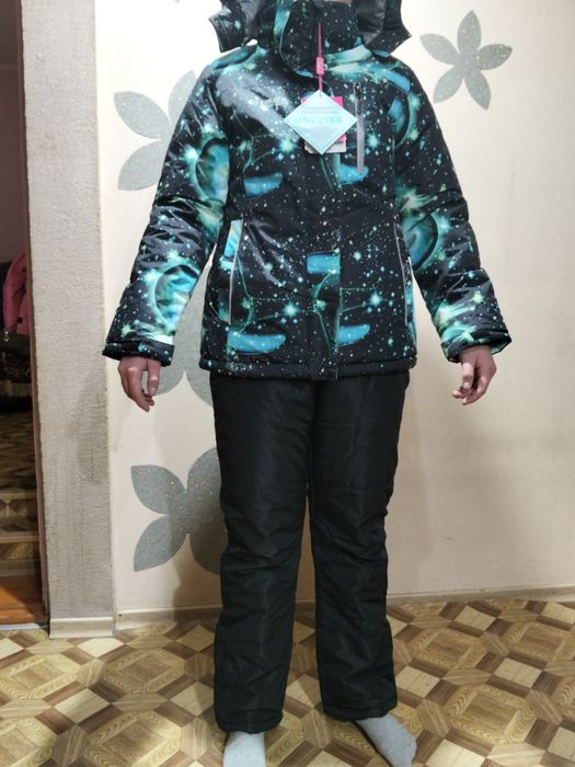 Продам зимний костюм