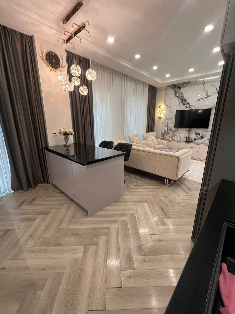 Сдаётся 3х ком квартира, ЖК Мирабад Авеню, ор-р: Госпитальный, 90 м²