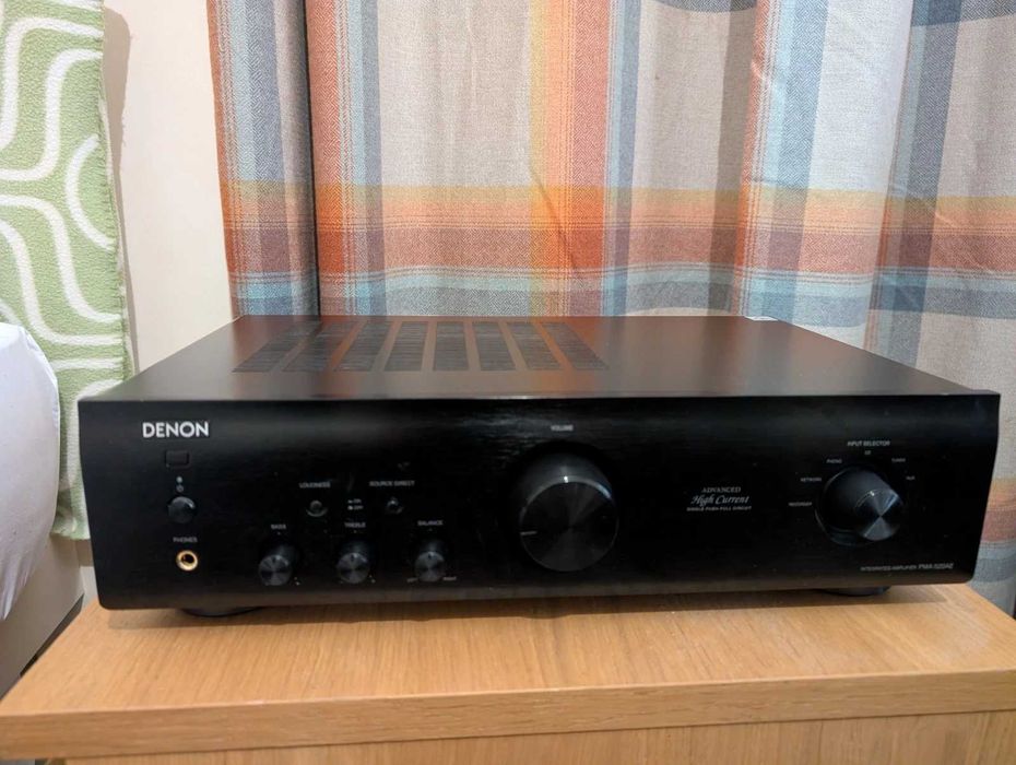 Amplificator Denon PMA-520AE, tip clasa A, cu telecomanda