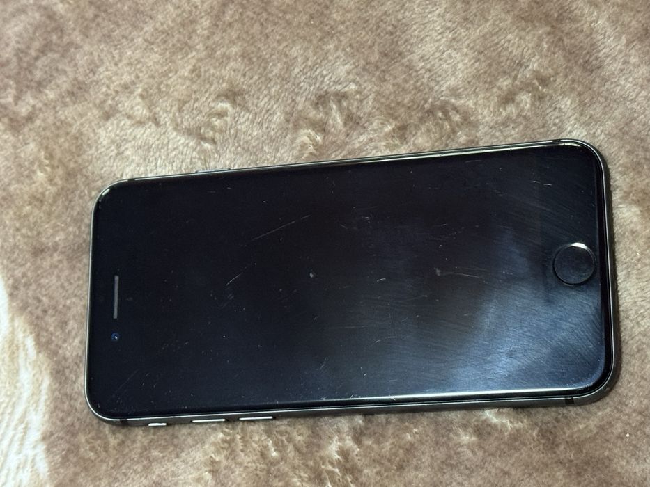 iPhone 8 64gb black 100%