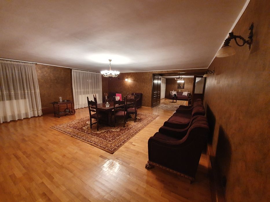 Casa de vanzare!