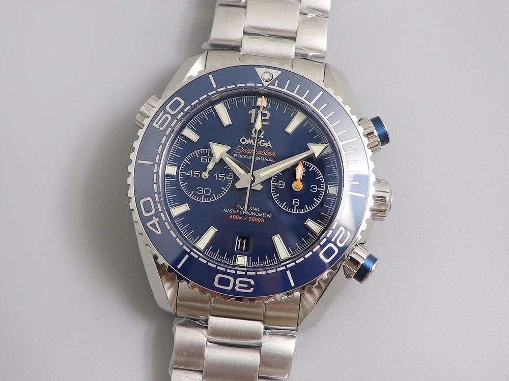 Omega Seamaster Planet Ocean 600M Chronograph Automatic Collection