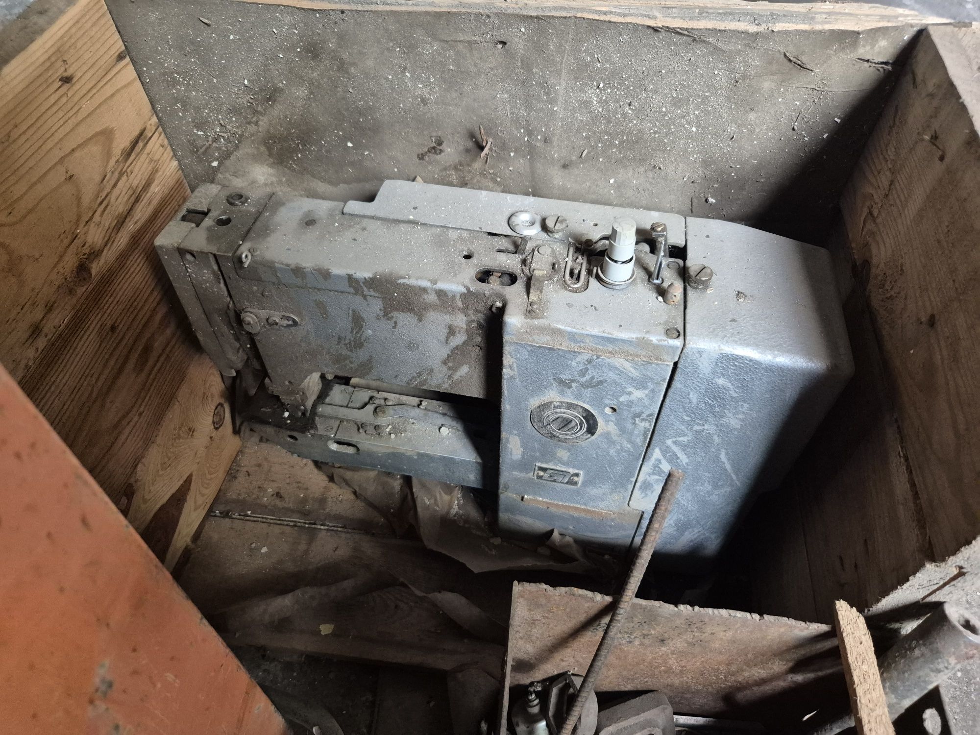 Продам швейную машину промышленную