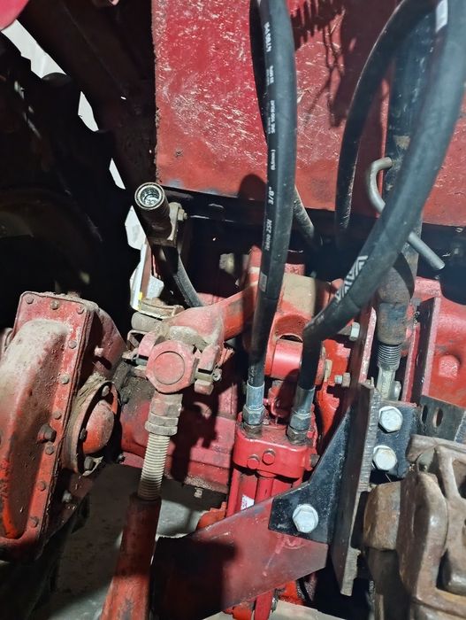 Tractor T25 anul fabricatie '93