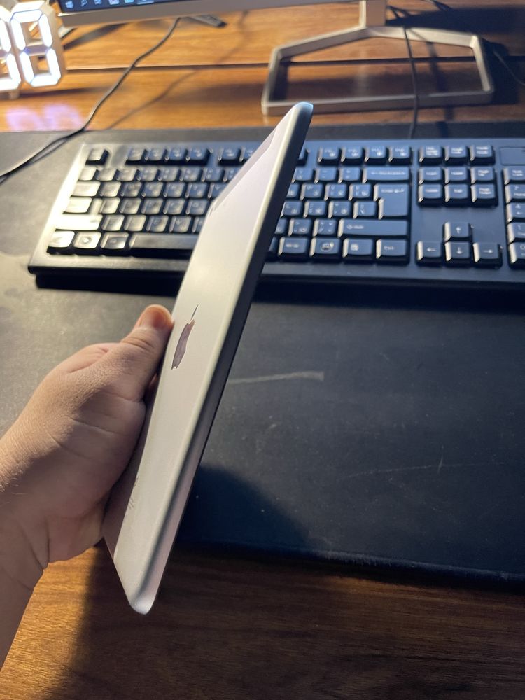 apple ipad LLA xolati zor