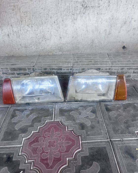 Есть Фары на 2114